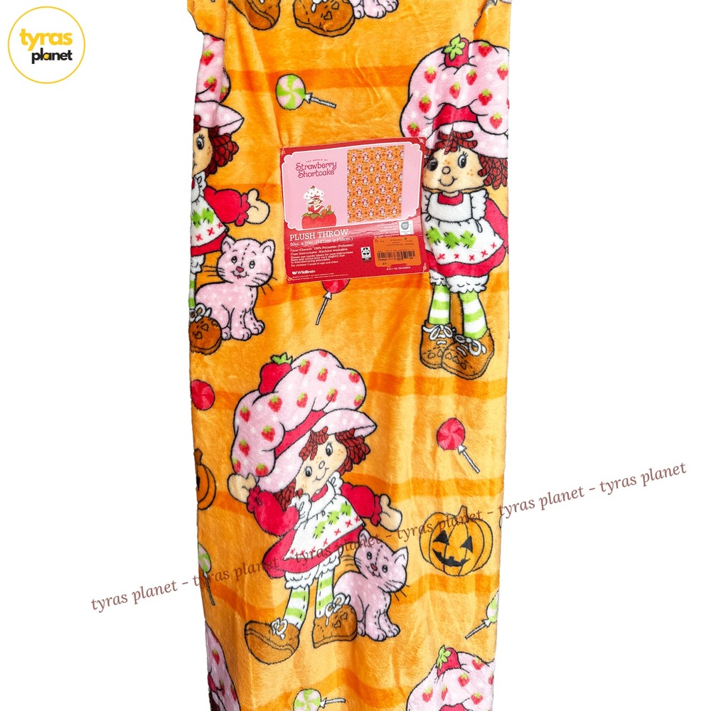 New Strawberry Shortcake & Custard Cat Halloween 50 x 70 Throw Blanket On Hanger